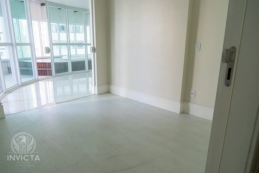 Apartamento, 3 quartos, 254 m² - Foto 6