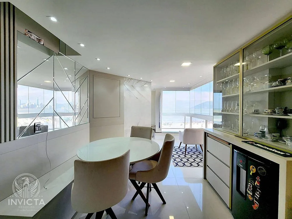 Apartamento, 3 quartos, 162 m² - Foto 2