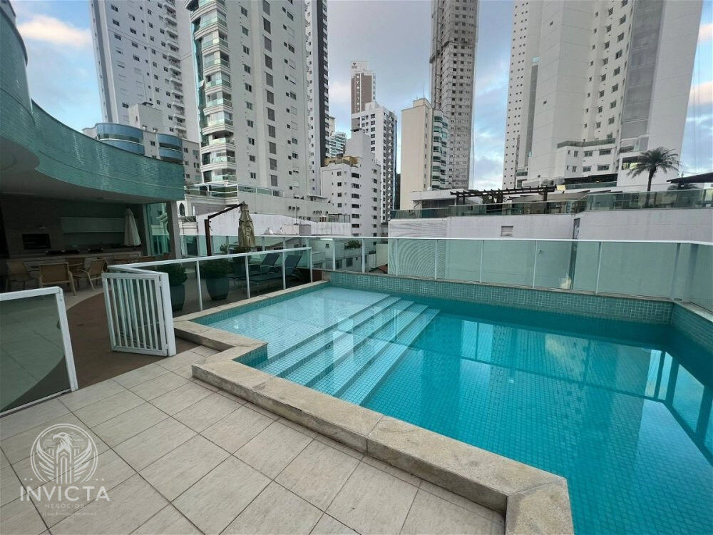 Apartamento à venda com 3 quartos, 128m² - Foto 22