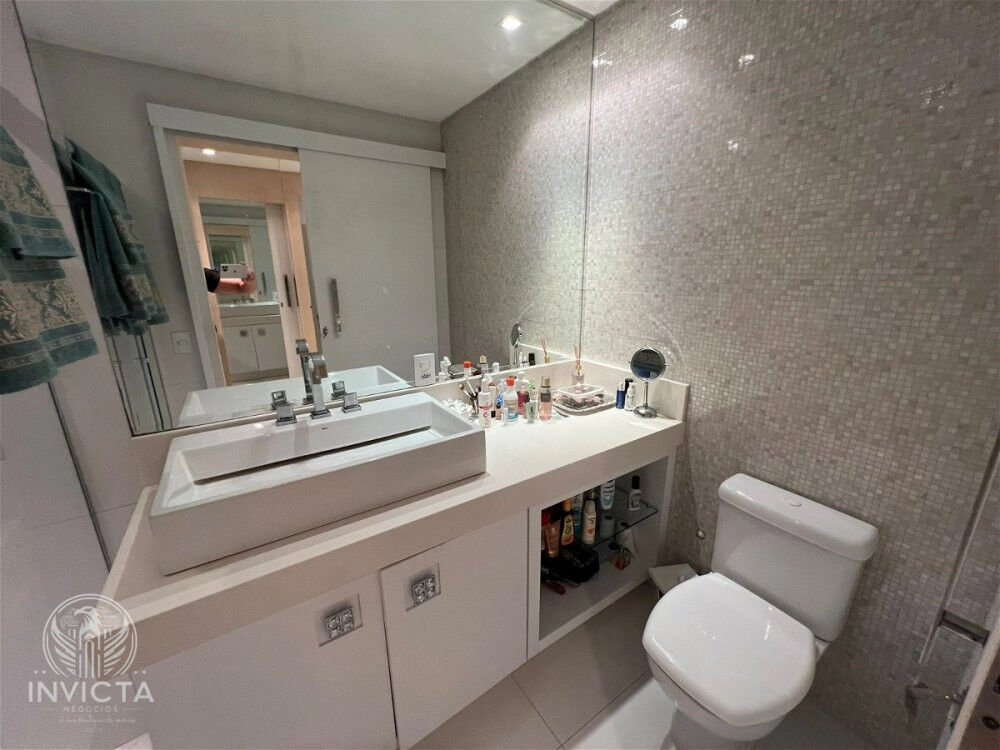 Apartamento à venda com 3 quartos, 128m² - Foto 10