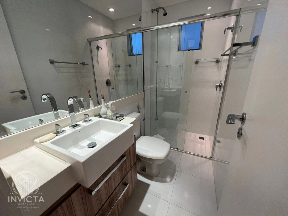 Apartamento à venda com 3 quartos, 128m² - Foto 12