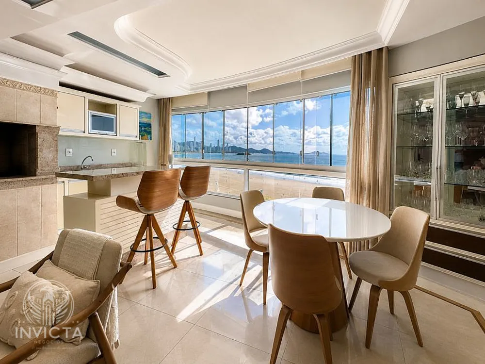 Apartamento, 3 quartos, 164 m² - Foto 1