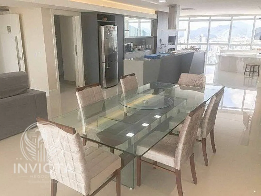 Apartamento, 4 quartos, 228 m² - Foto 1