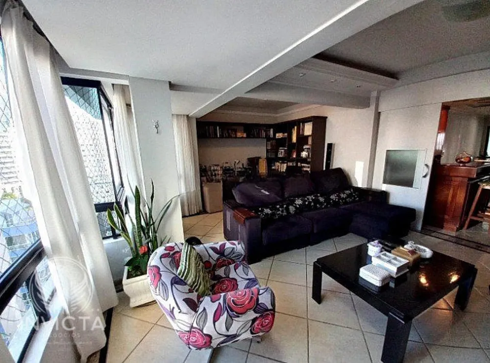 Apartamento, 3 quartos, 223 m² - Foto 8