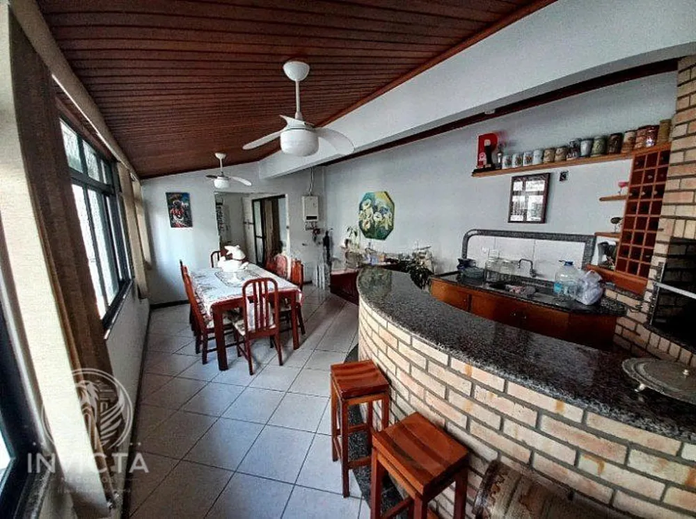 Apartamento, 3 quartos, 223 m² - Foto 3