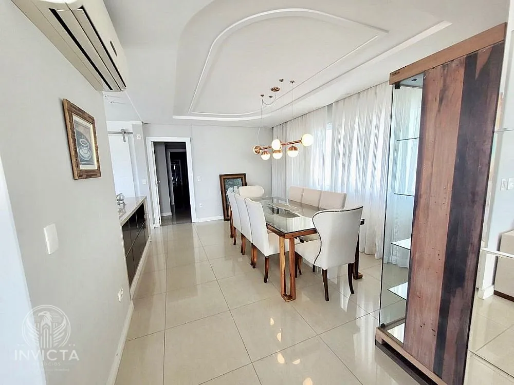 Apartamento, 4 quartos, 215 m² - Foto 7