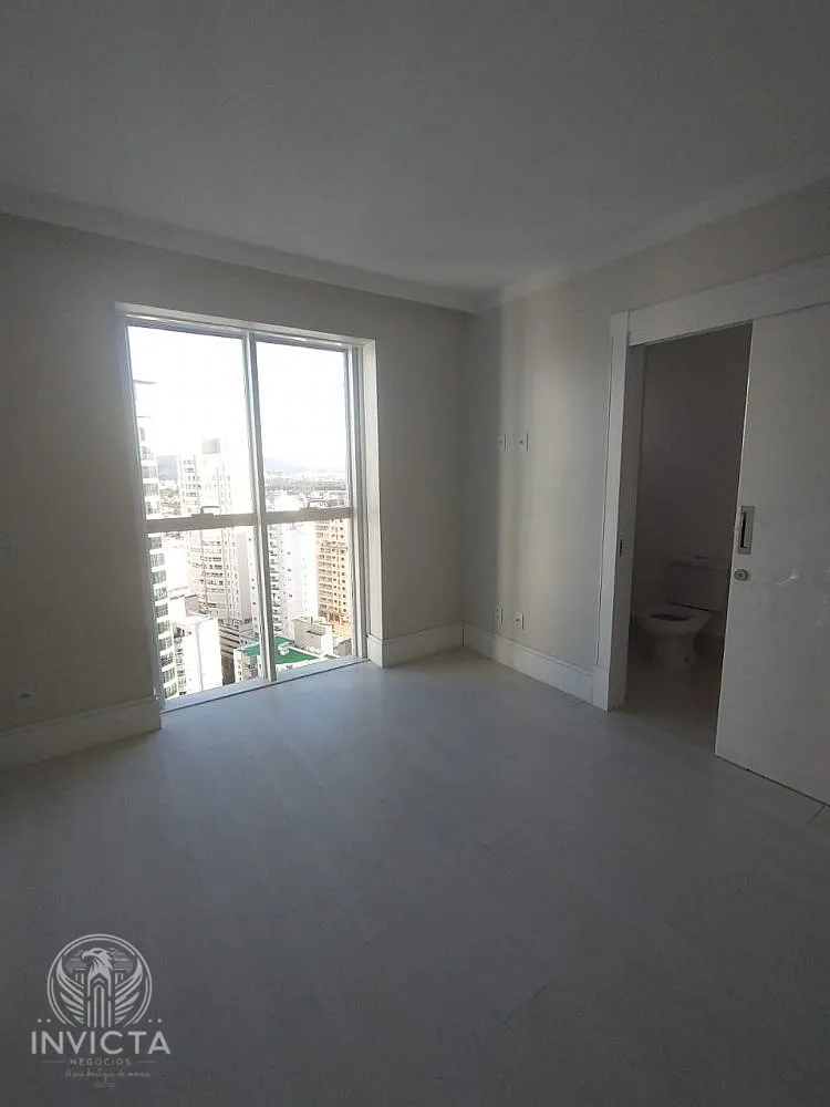 Apartamento, 4 quartos, 234 m² - Foto 6