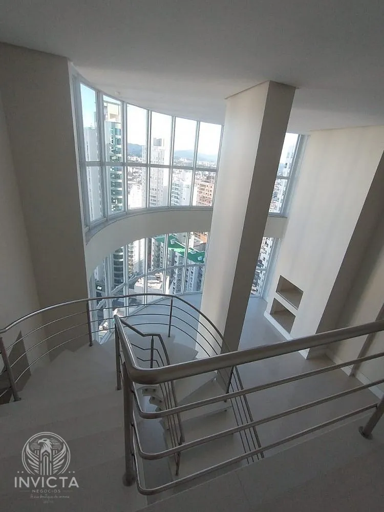 Apartamento, 4 quartos, 234 m² - Foto 4