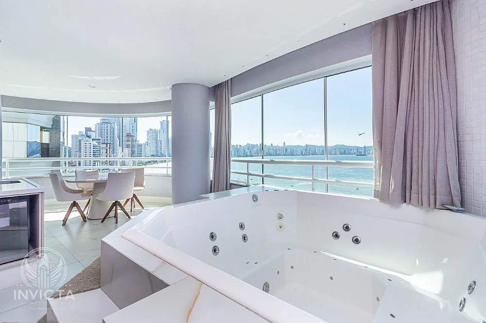 Apartamento, 3 quartos, 200 m² - Foto 2