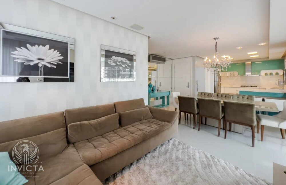 Apartamento à venda com 3 quartos, 151m² - Foto 3