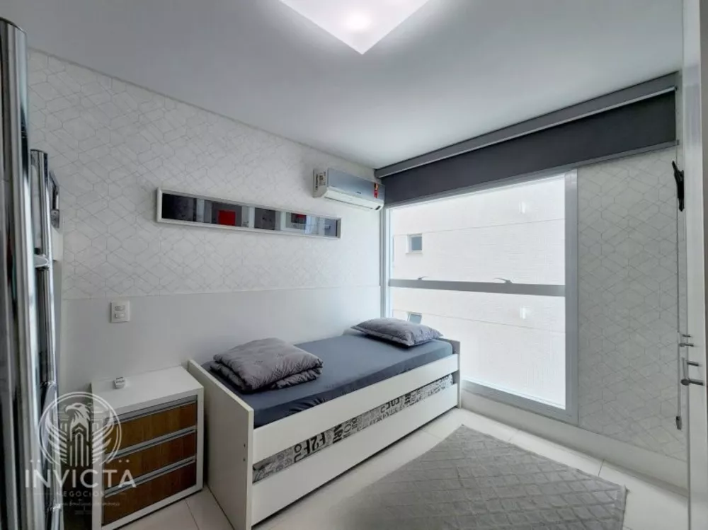 Apartamento à venda com 3 quartos, 200m² - Foto 20