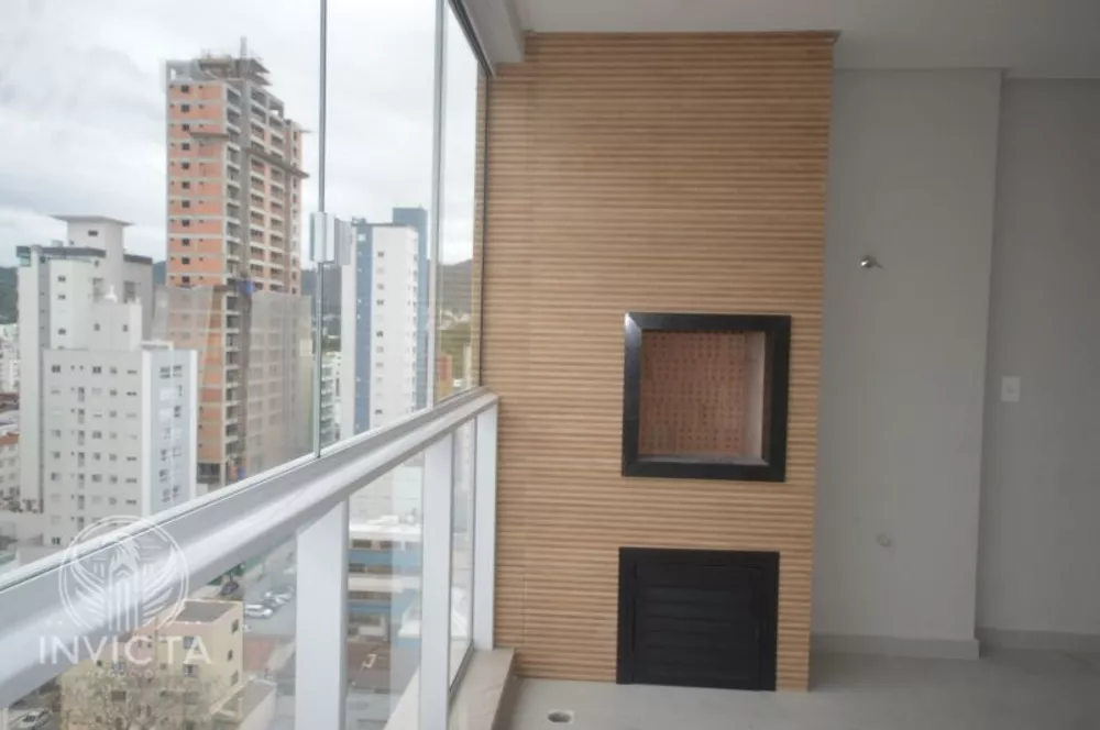 Apartamento à venda com 3 quartos, 205m² - Foto 7