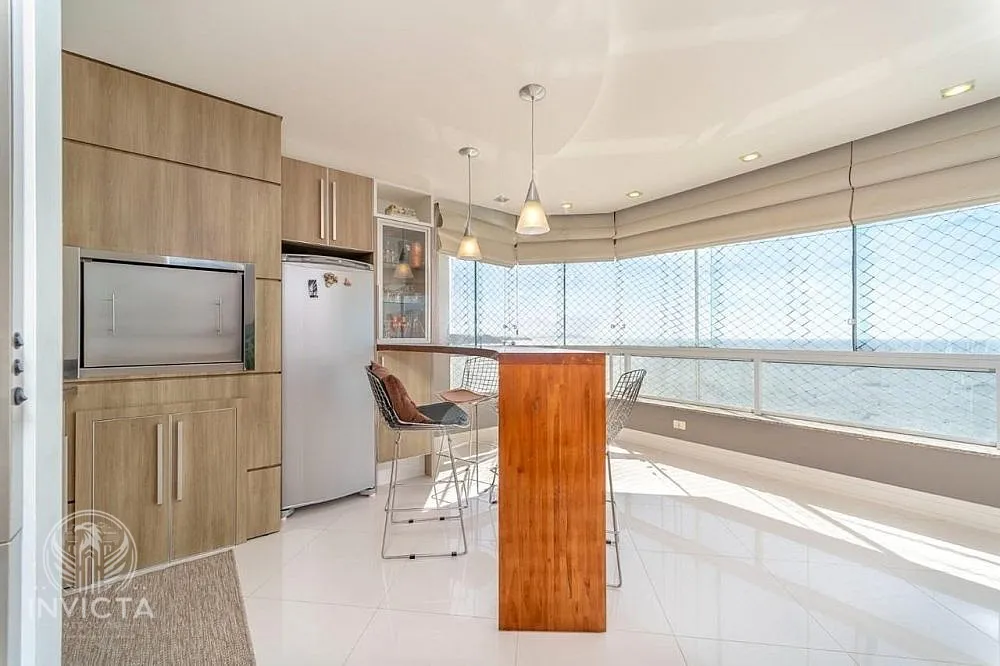 Apartamento, 3 quartos, 298 m² - Foto 1