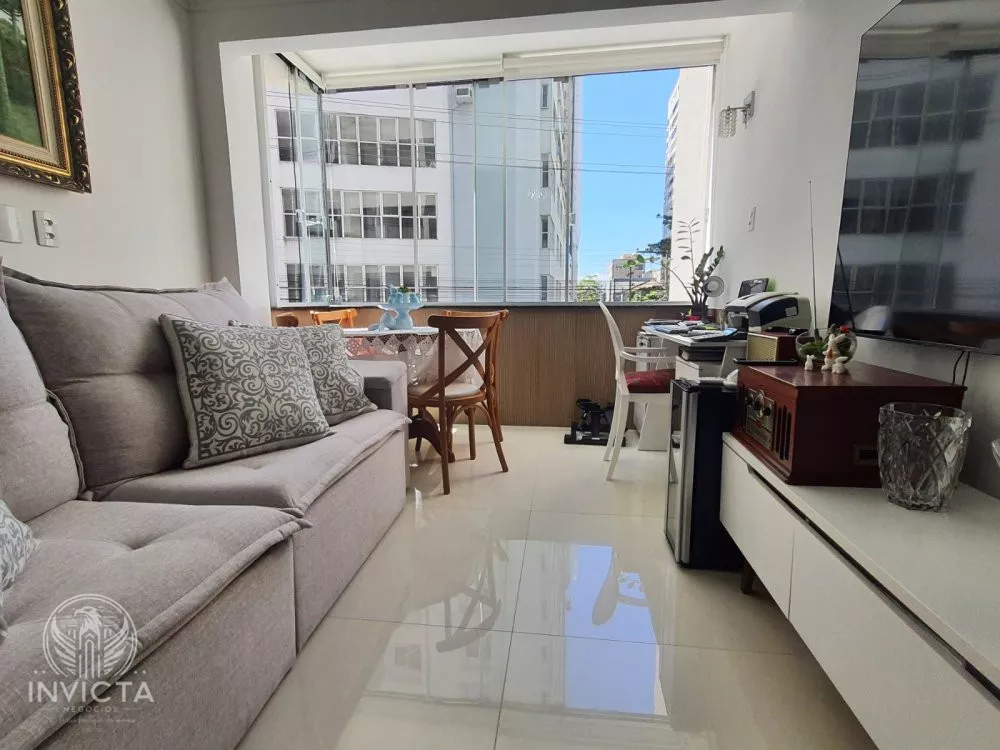 Apartamento à venda com 3 quartos, 105m² - Foto 3