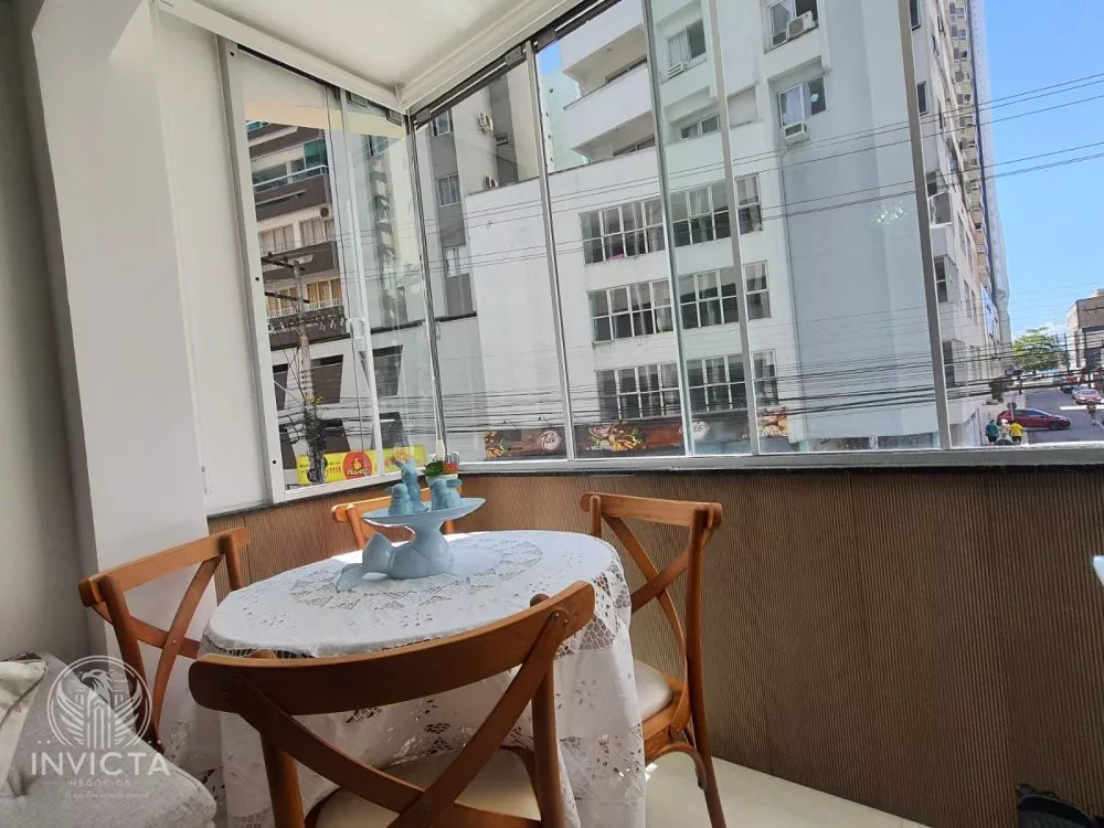 Apartamento à venda com 3 quartos, 105m² - Foto 5