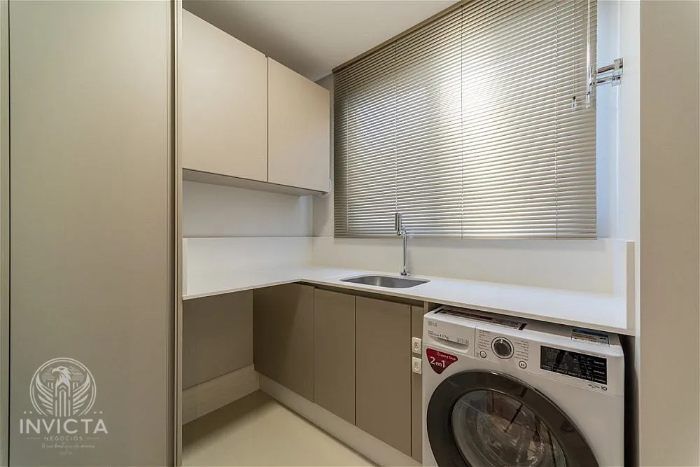 Apartamento, 4 quartos, 238 m² - Foto 1