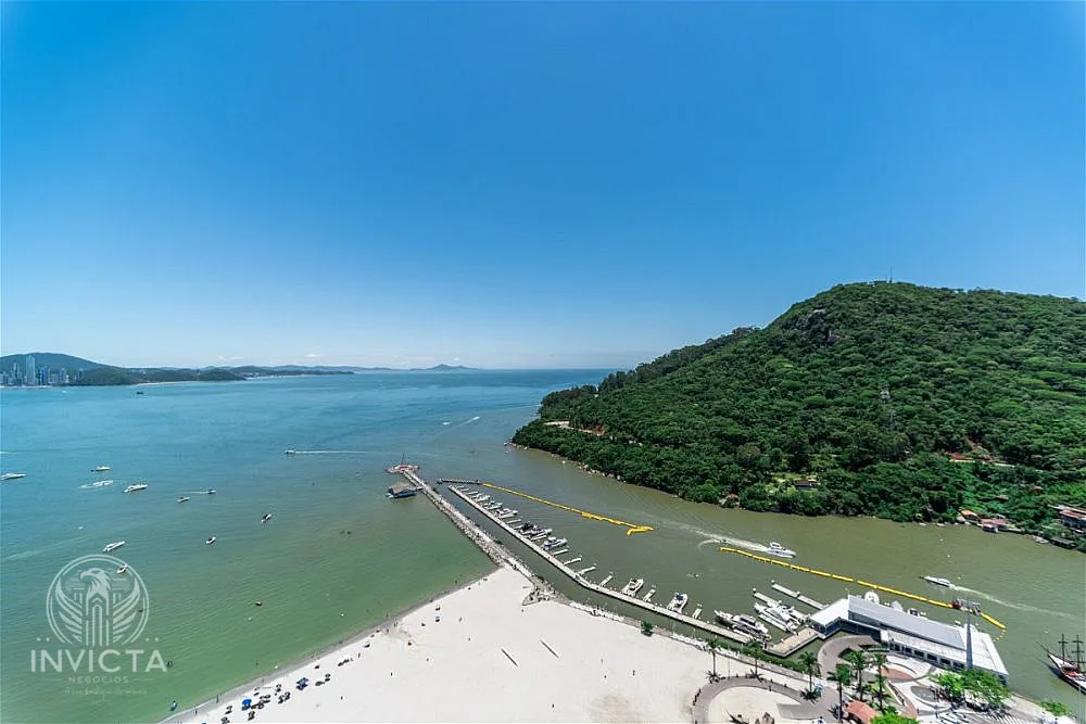 Apartamento, 4 quartos, 238 m² - Foto 2