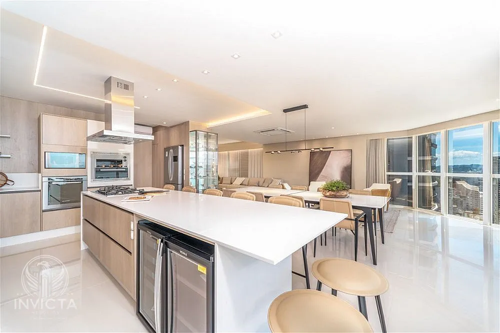 Apartamento, 4 quartos, 238 m² - Foto 8