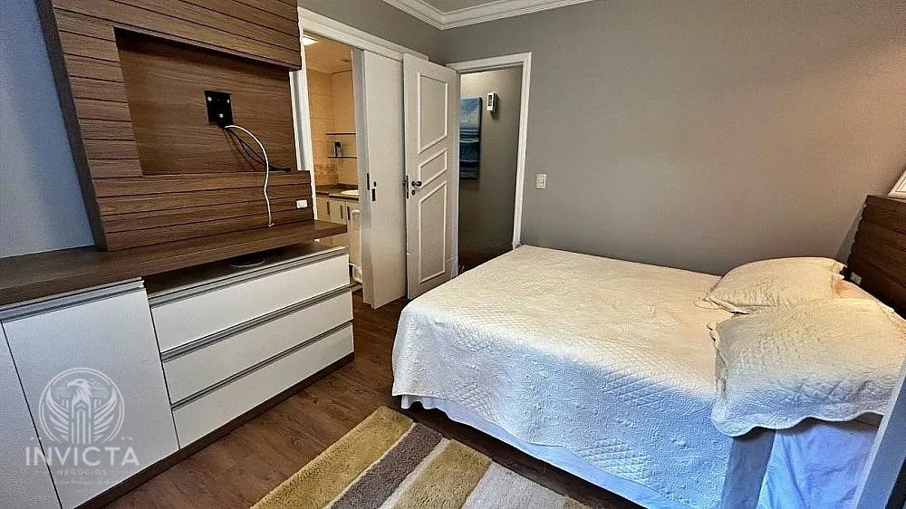 Apartamento, 3 quartos, 175 m² - Foto 1