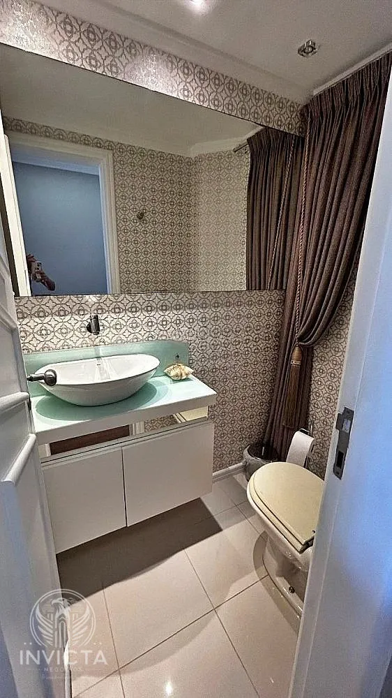 Apartamento, 3 quartos, 175 m² - Foto 2