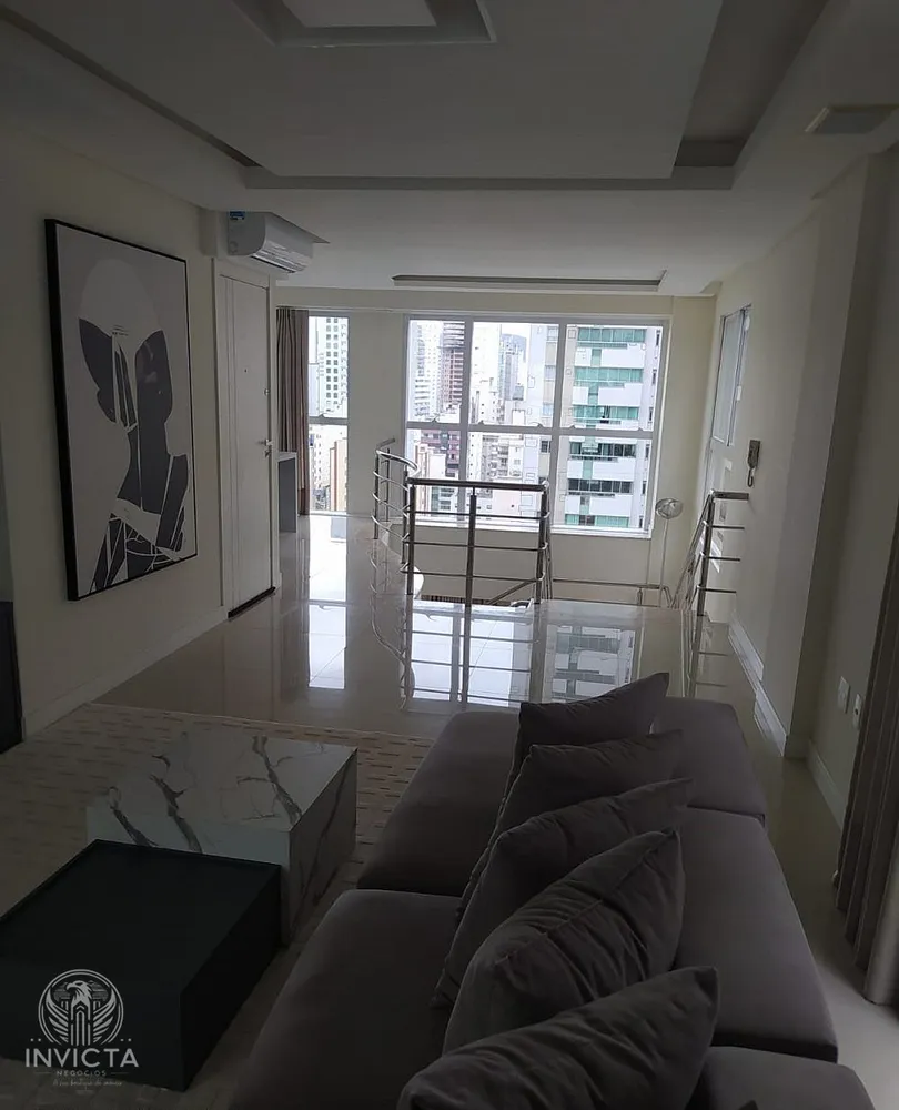 Apartamento, 4 quartos, 300 m² - Foto 1