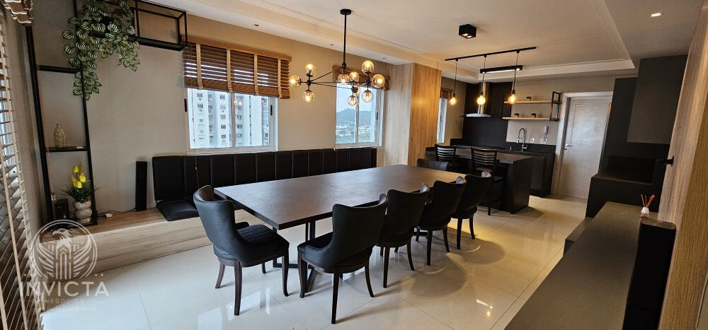 Cobertura à venda com 5 quartos, 261m² - Foto 2