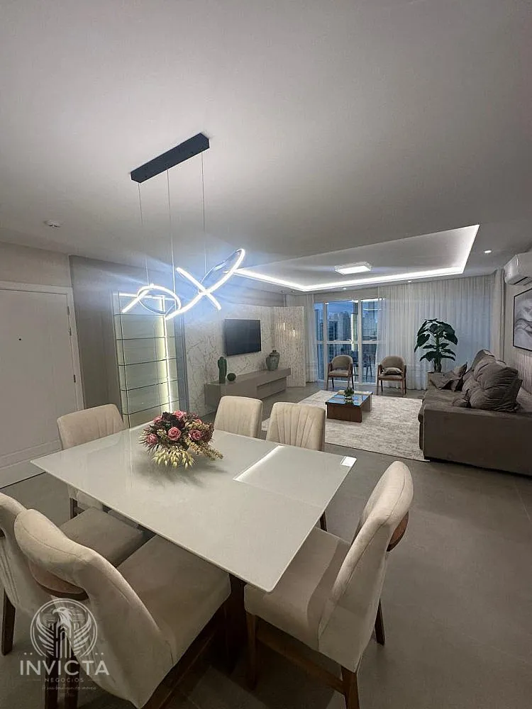 Apartamento, 3 quartos, 136 m² - Foto 2