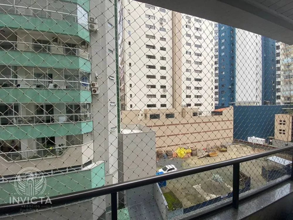 Apartamento à venda com 3 quartos, 101m² - Foto 4