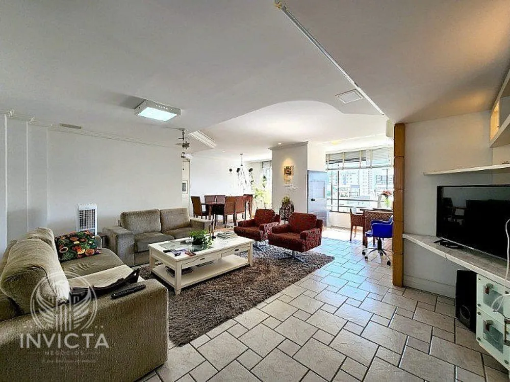 Apartamento, 3 quartos, 176 m² - Foto 2