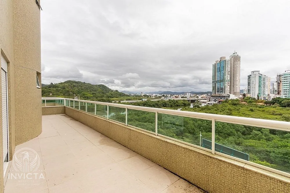 Apartamento, 3 quartos, 136 m² - Foto 1