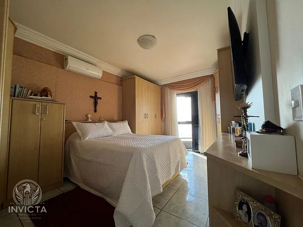 Apartamento, 3 quartos, 190 m² - Foto 9