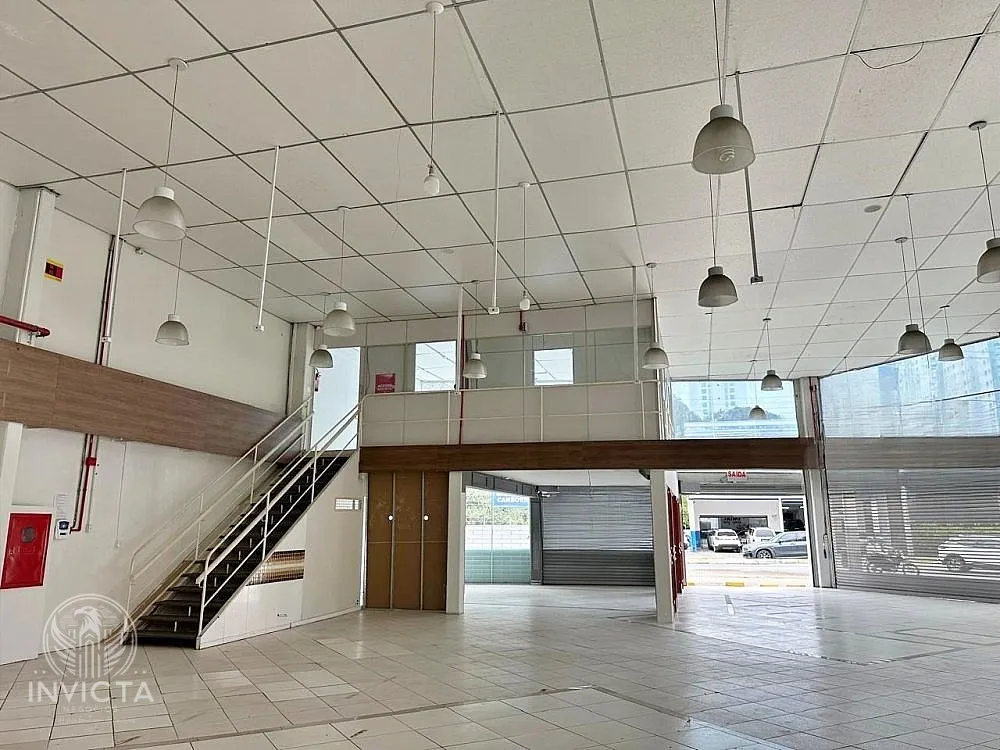 Sala-Conjunto, 1000 m² - Foto 4