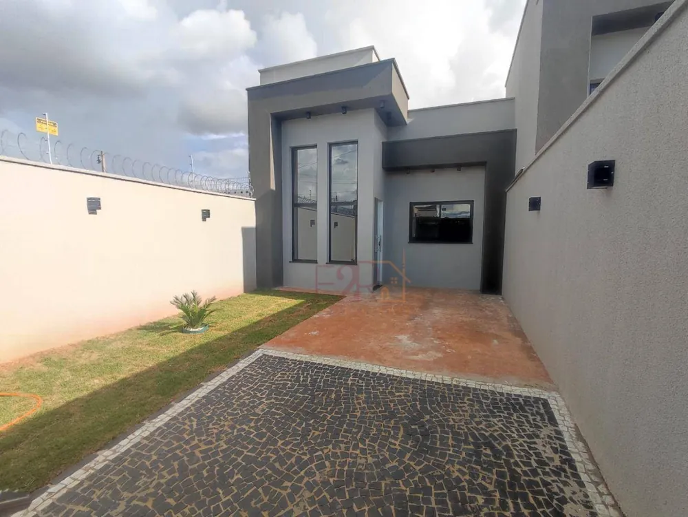 Casa, 3 quartos, 74 m² - Foto 2