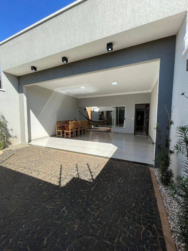 Casa, 3 quartos, 125 m² - Foto 1