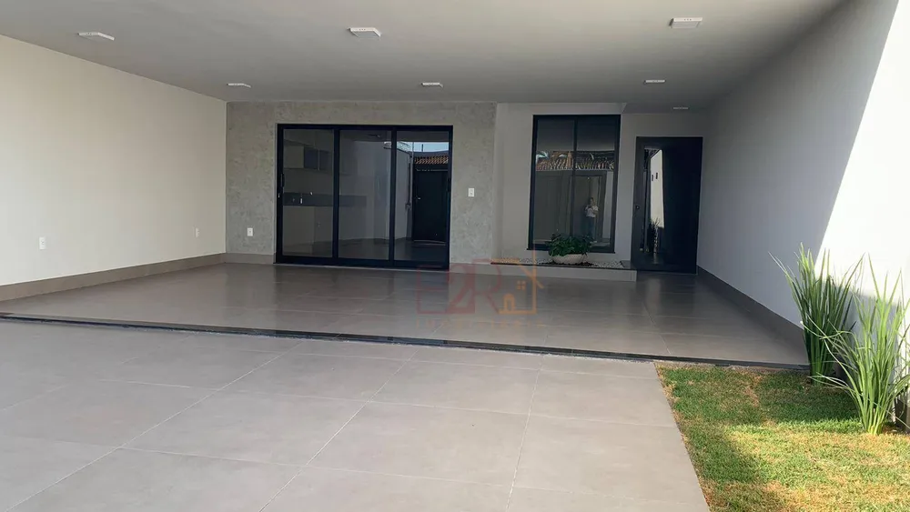Casa, 3 quartos, 156 m² - Foto 1