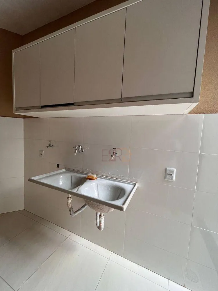 Casa, 3 quartos, 98 m² - Foto 2
