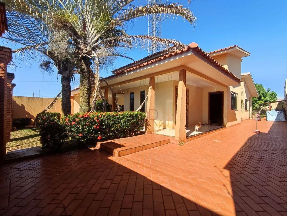 Casa, 3 quartos, 188 m² - Foto 1