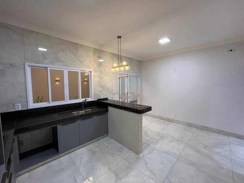 Casa, 3 quartos, 164 m² - Foto 4