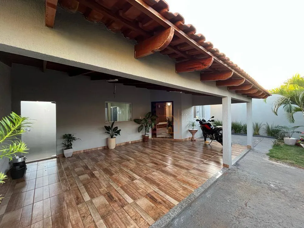 Casa, 3 quartos, 180 m² - Foto 2
