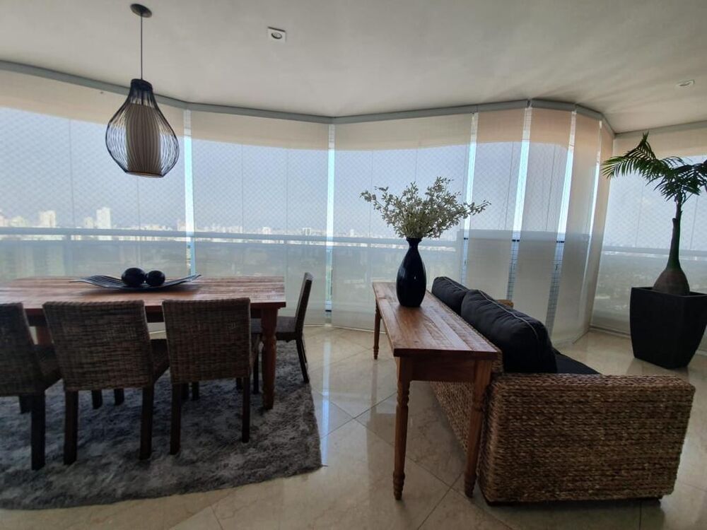Apartamento à venda com 3 quartos, 202m² - Foto 4