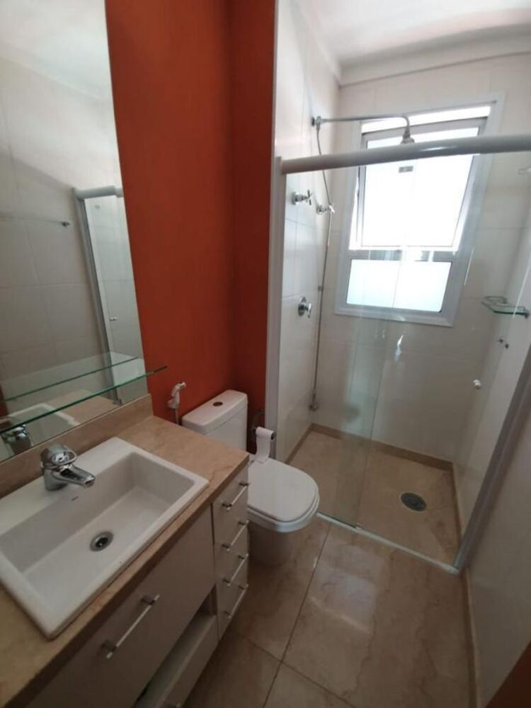 Apartamento à venda com 3 quartos, 202m² - Foto 2