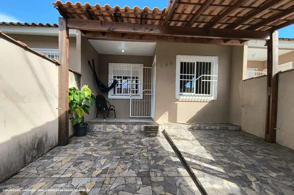 Casa, 2 quartos, 44 m² - Foto 1