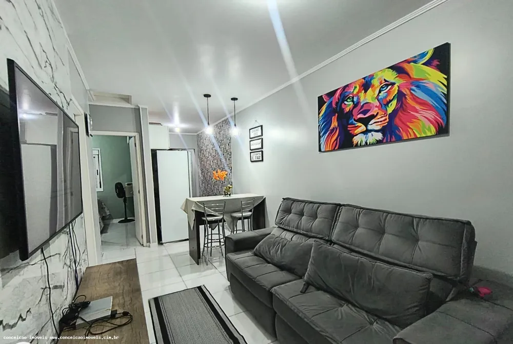 Casa, 2 quartos, 43 m² - Foto 1