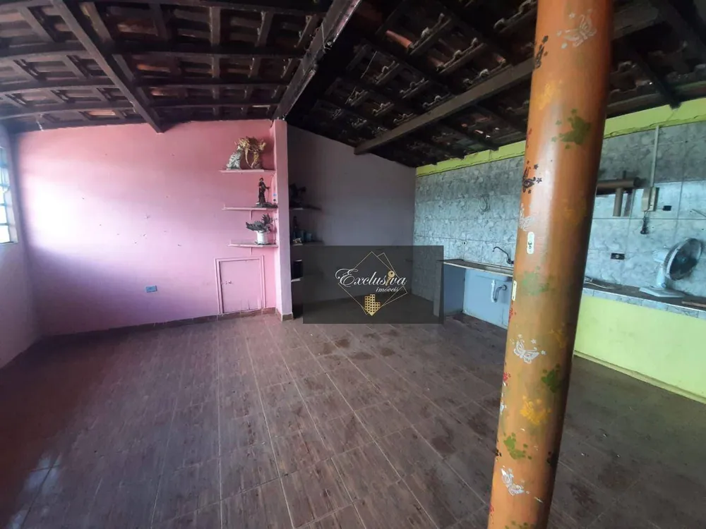 Casa, 6 quartos, 145 m² - Foto 9