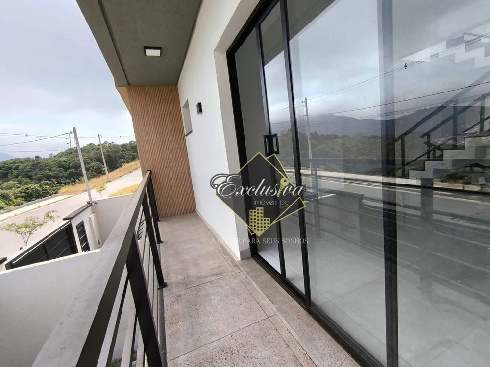 Casa, 3 quartos, 187 m² - Foto 1