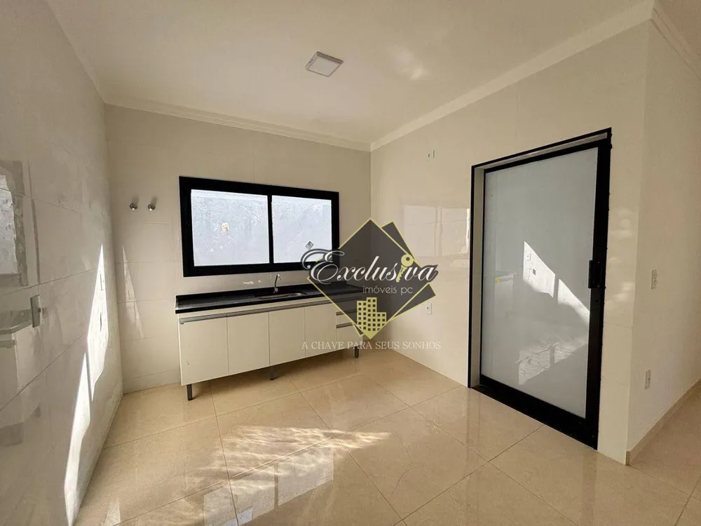 Casa, 3 quartos, 136 m² - Foto 2