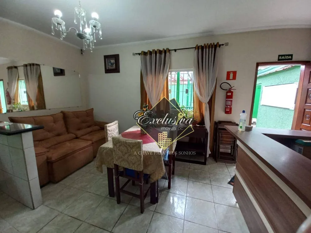 Casa, 4 quartos, 190 m² - Foto 1