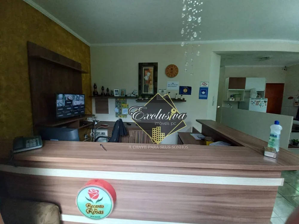 Casa, 4 quartos, 190 m² - Foto 3