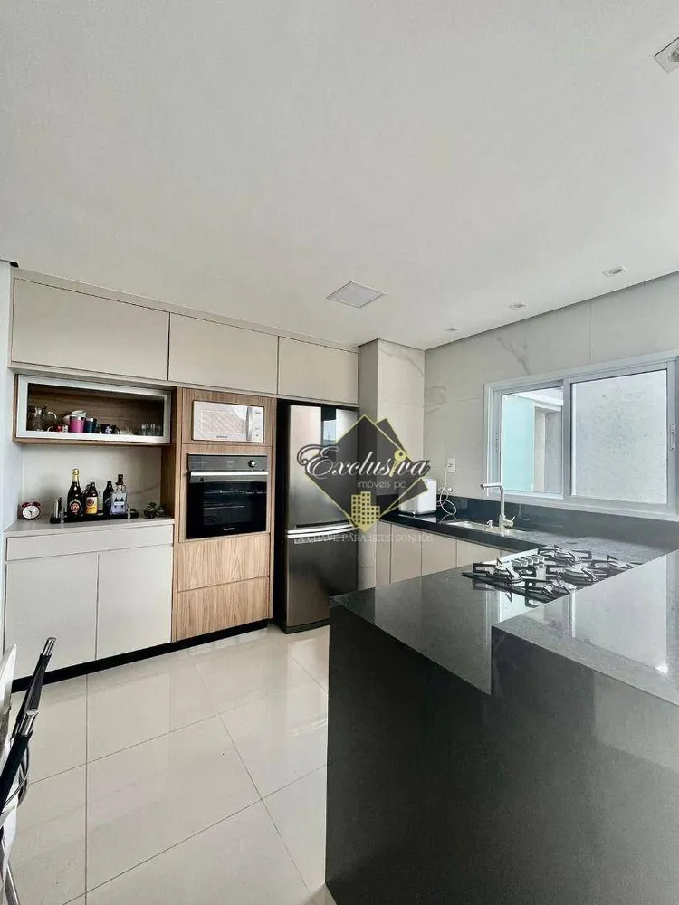 Casa, 3 quartos, 141 m² - Foto 16