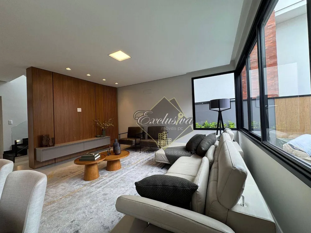 Casa, 3 quartos, 247 m² - Foto 5